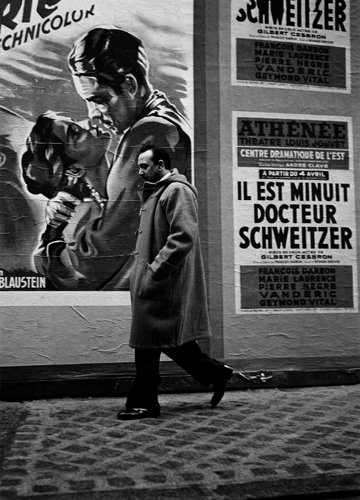 ロベール・ドアノー 《ジャンゴ・ラインハルト》  パリ 1950年 ゼラチン・シルバー・プリント ©Atelier Robert Doisneau/Contact