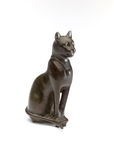 猫の青銅製像 前664～前332年頃、大英博物館蔵、 © The Trustees of the British Museum