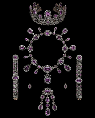 ヴュルテンベルク王室旧蔵　ピンク・トパーズとダイヤモンドのパリュール