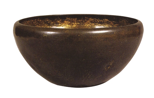 重要文化財　金銅鉢　東大寺蔵　画像提供：奈良国立博物館　撮影：森村欣司